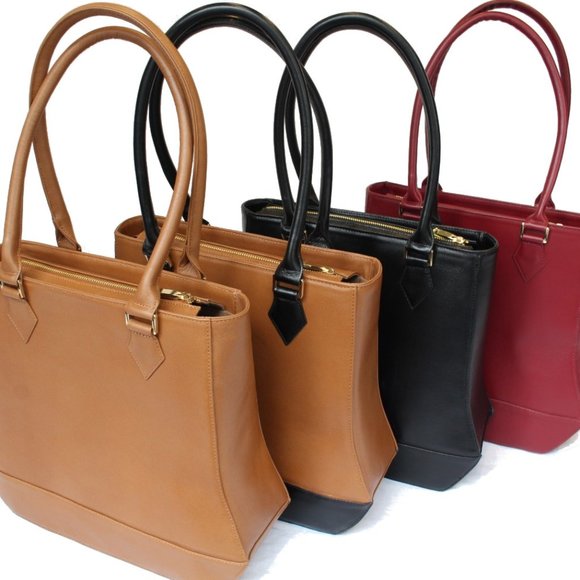 Bella - Luxury Designed Handbag in Italian Leather